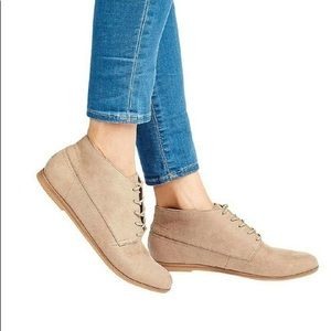DV by Dolce Vita Gigi chukka boot